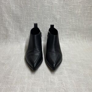 Everlane - Black Leather Boss Bootie Size 7